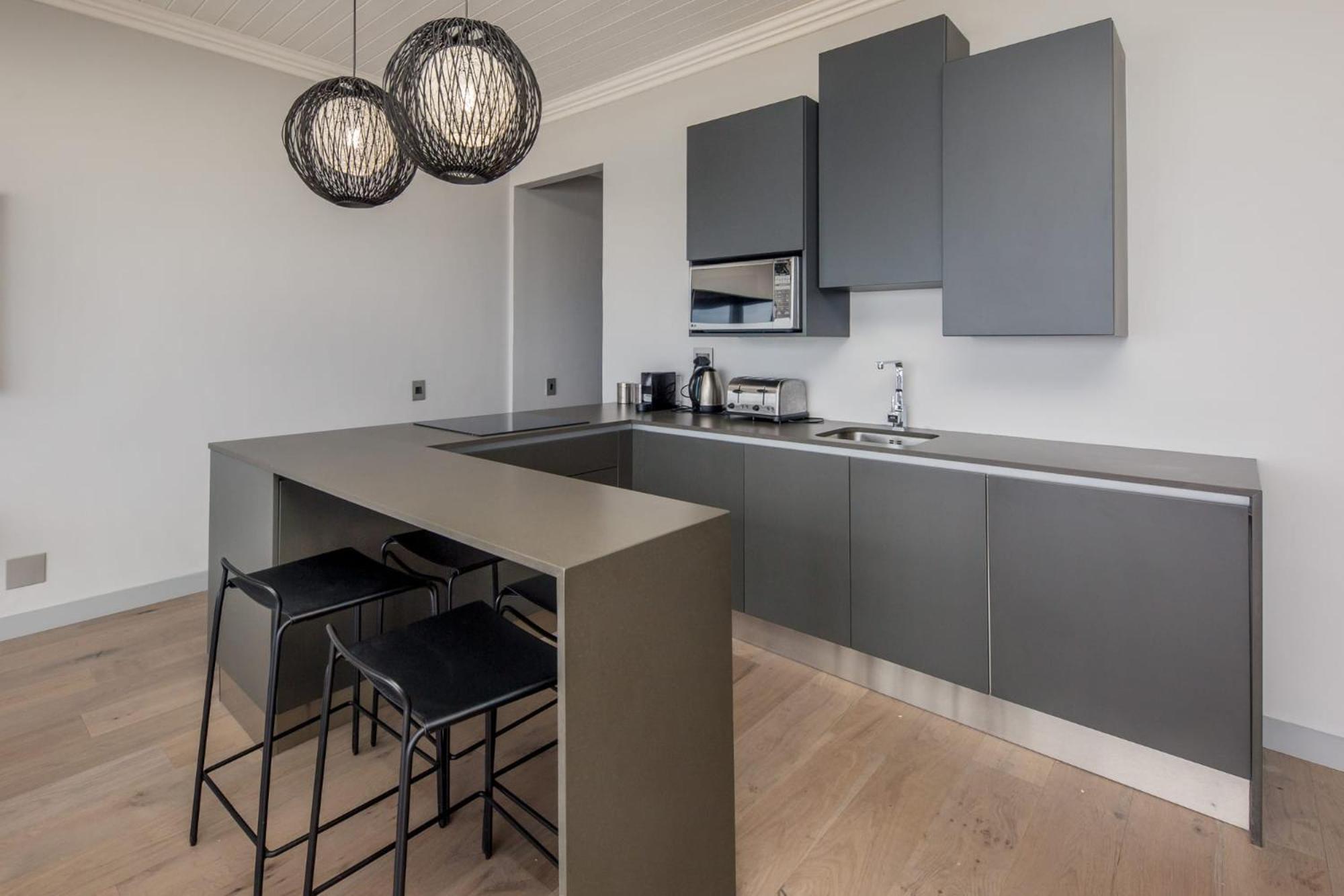 Seasonsfind - The Sunset Apartment เคปทาวน์ ภายนอก รูปภาพ